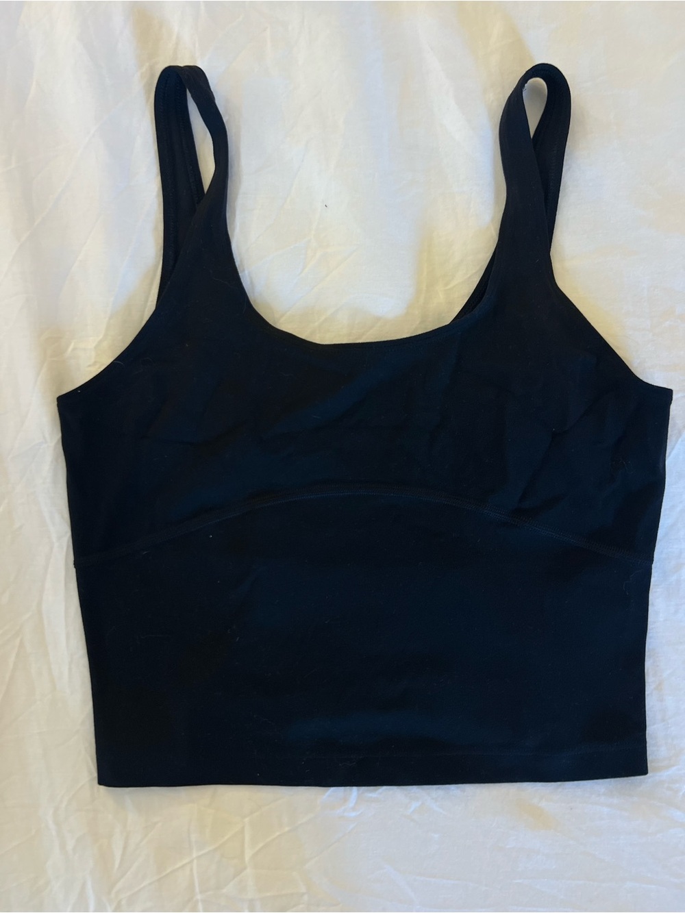 Aritzia TNAction workout tank top - Picture 2 of 3